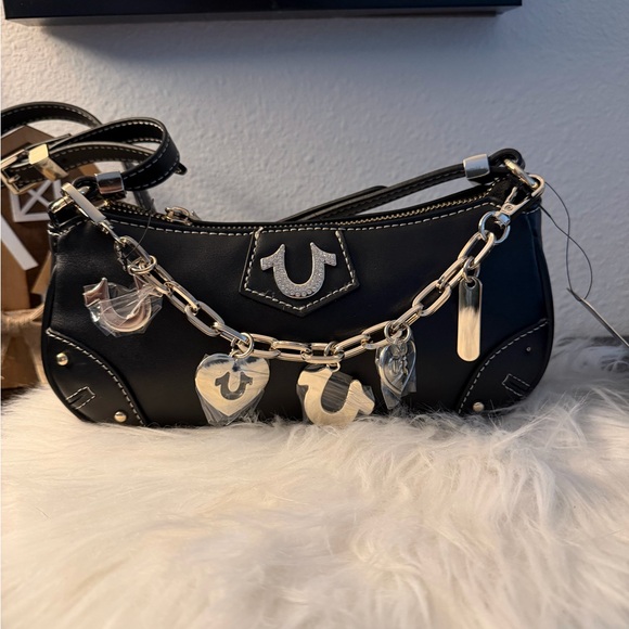 SOLD ON DEPOP- DO NOT BUY - Picture 5 of 6